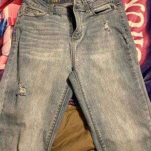 Size 9 slightly used jeans